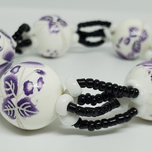 Classy Ceramic Beaded Stretch Bracelet - Picture 2 of 2